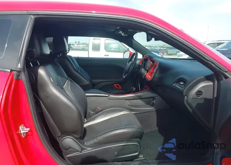 2019 Dodge Challenger Sxt from USA, damaged, VIN 2C3CDZAG7KH634586